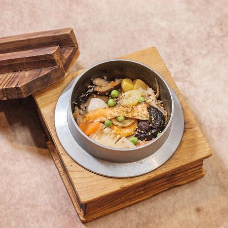 Villa Miyako 源泉かけ流し客室温泉ヴィラ みやこ別邸 غوتو المظهر الخارجي الصورة