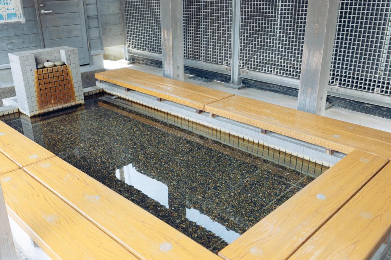 Villa Miyako 源泉かけ流し客室温泉ヴィラ みやこ別邸 غوتو المظهر الخارجي الصورة