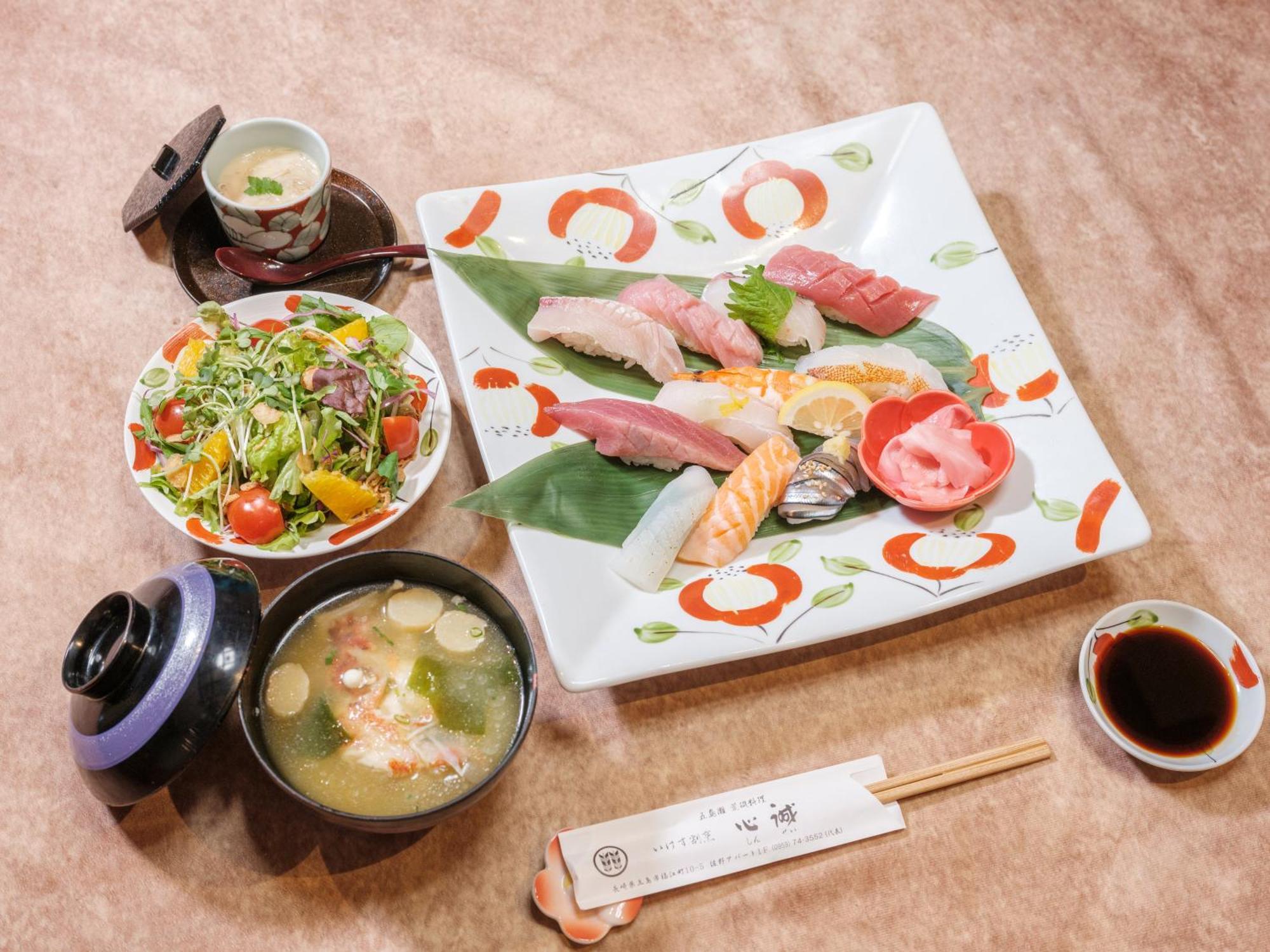 Villa Miyako 源泉かけ流し客室温泉ヴィラ みやこ別邸 غوتو المظهر الخارجي الصورة